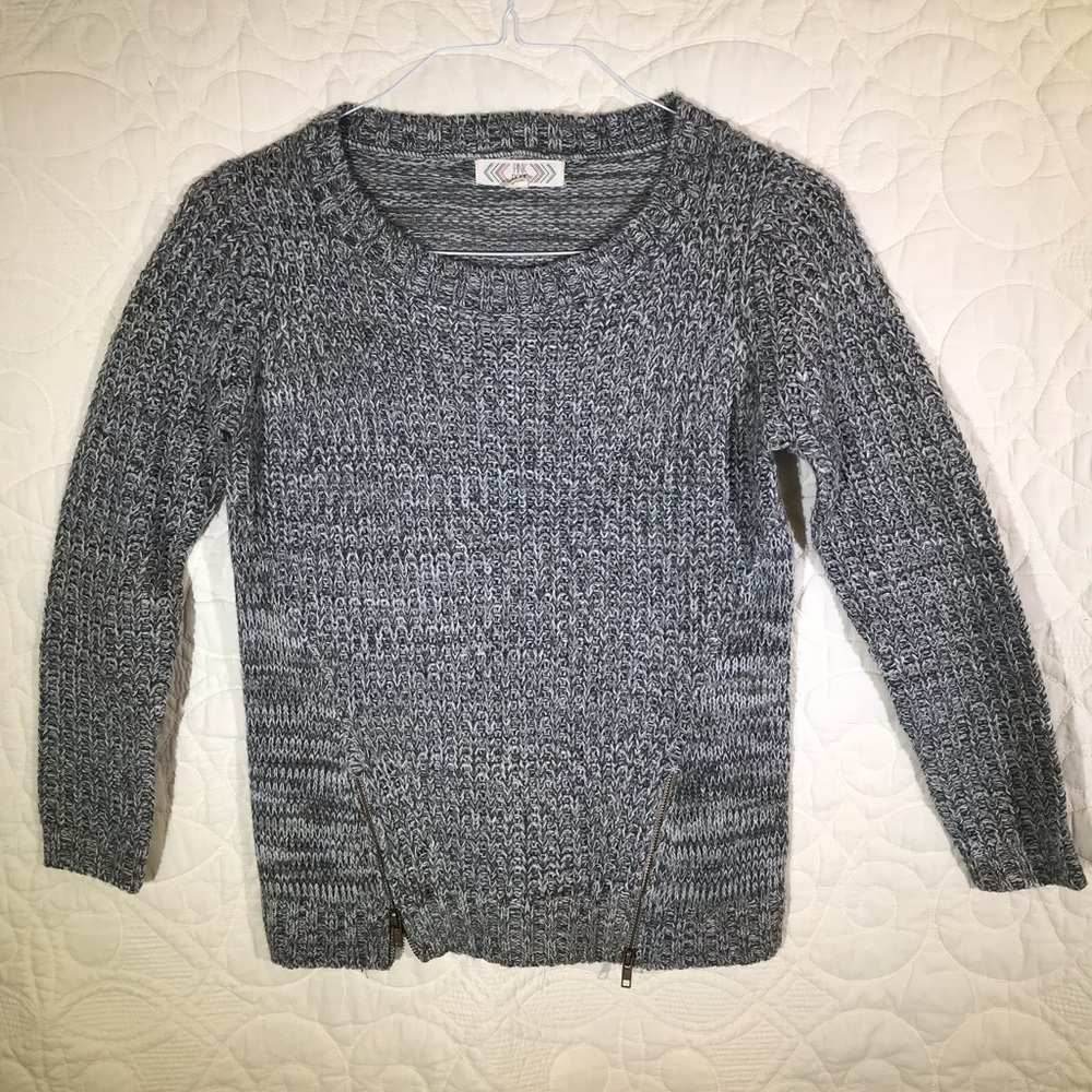 Women’s Pink Rose Sweater, Gray, Small
